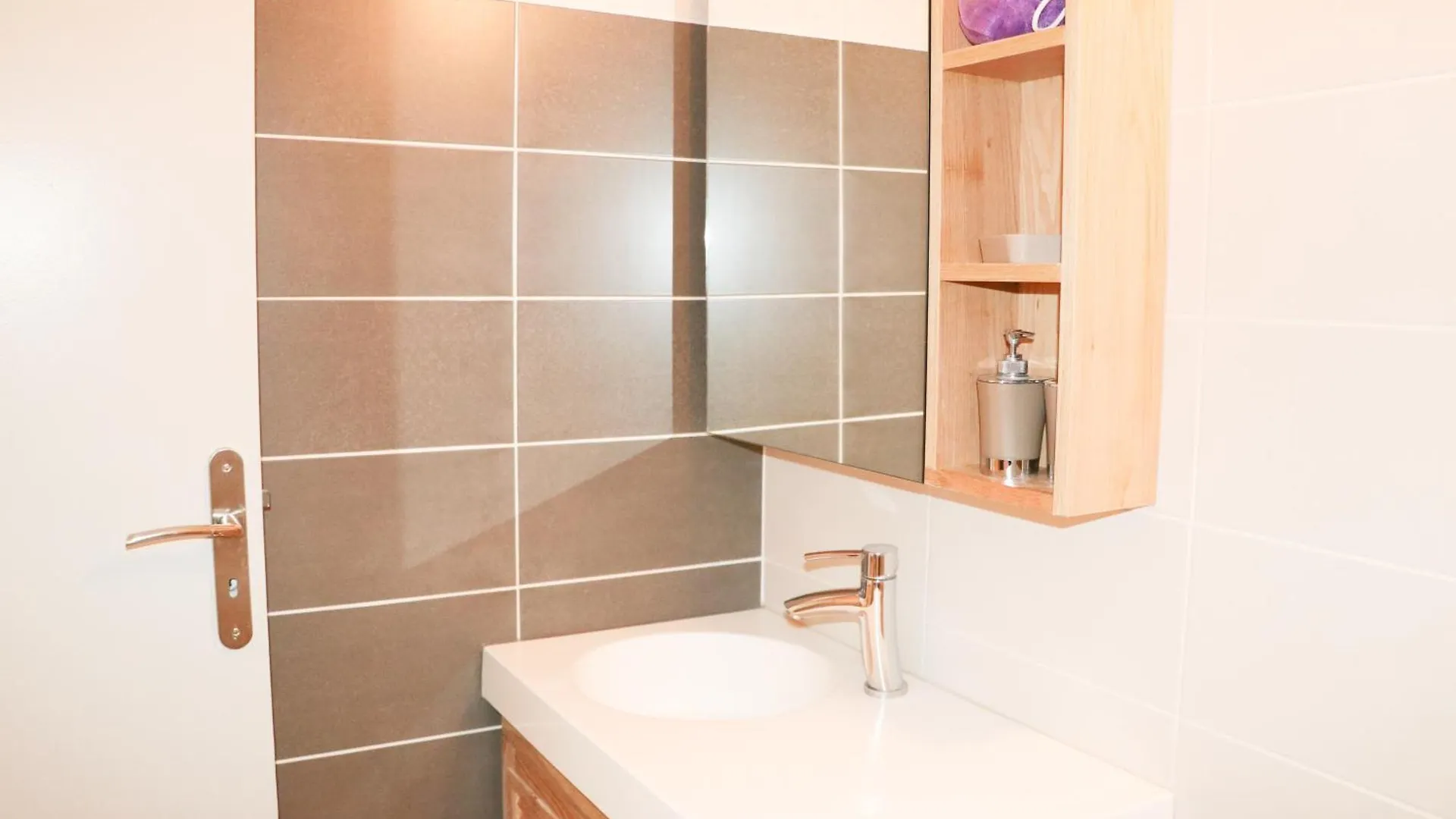 Magnifique Grand De Luxe 4 Dans Le Centre De Apartment *